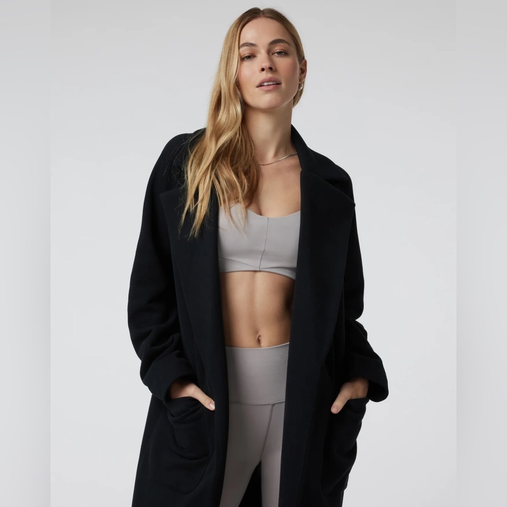 Vuori Restore Coat Black M/L - Picture 2 of 7